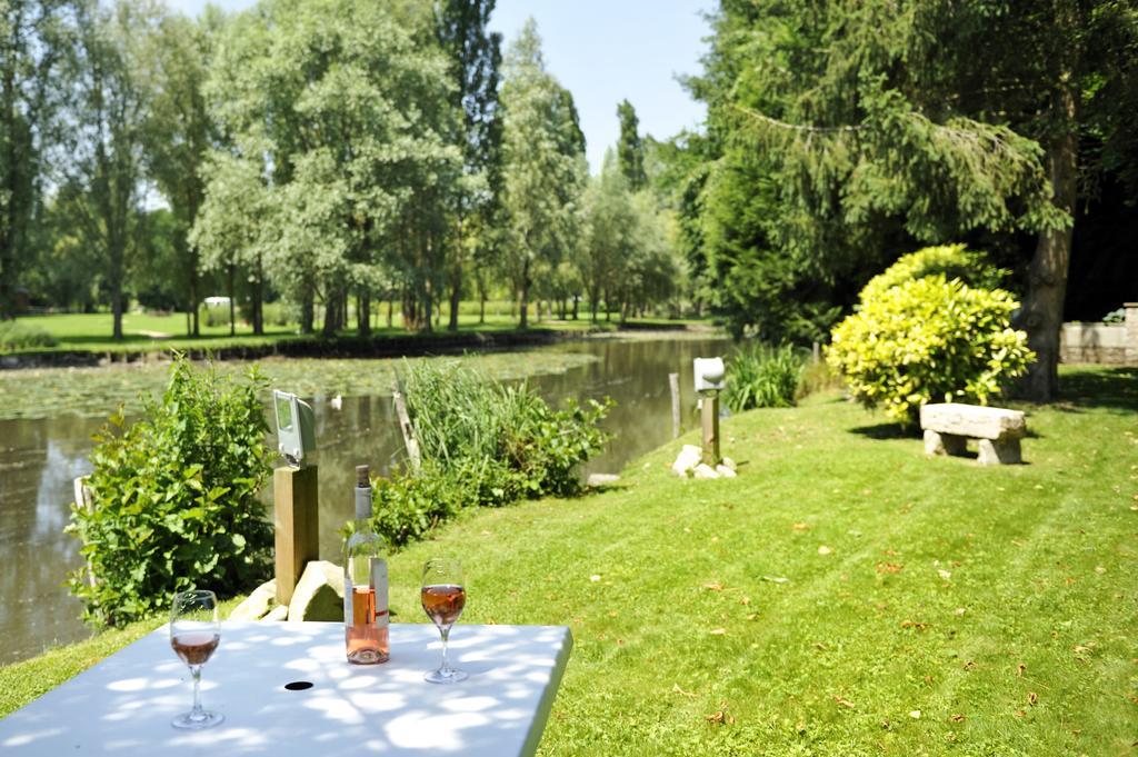Le Saint-Jacques Hotel Cloyes-sur-le-Loir Buitenkant foto