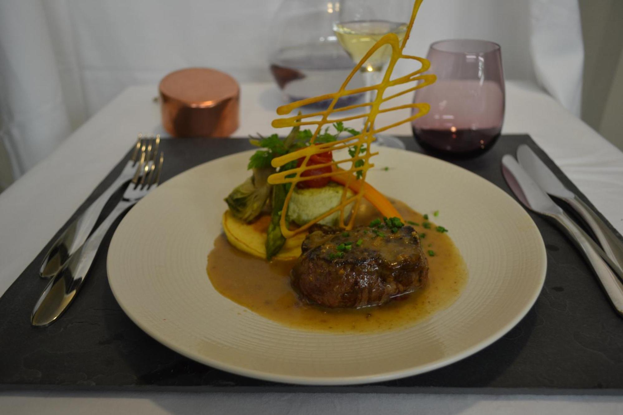 Le Saint-Jacques Hotel Cloyes-sur-le-Loir Buitenkant foto